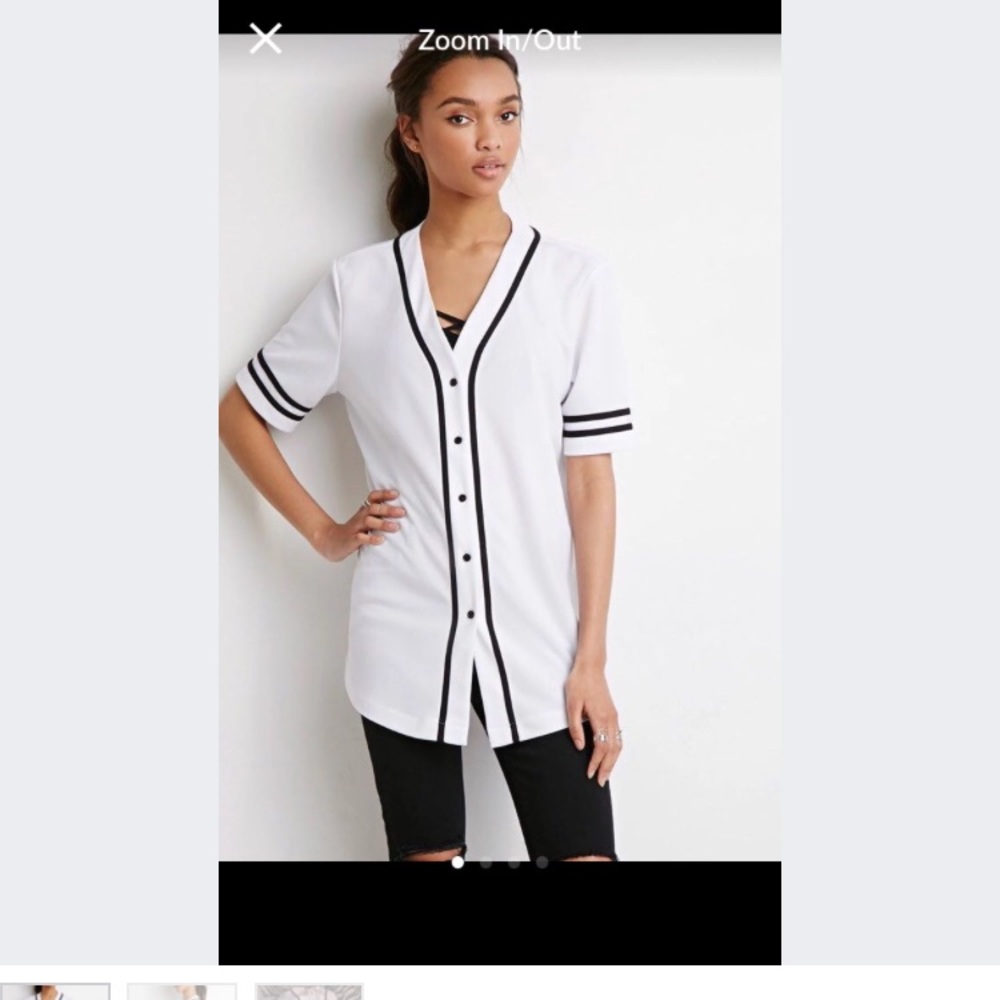 Forever 21 Black & White Oversized Baseball Jersey
